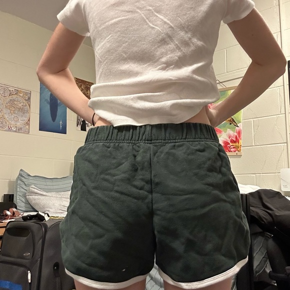 Georgetown dark green brandy melville lounge shorts - Picture 5 of 7